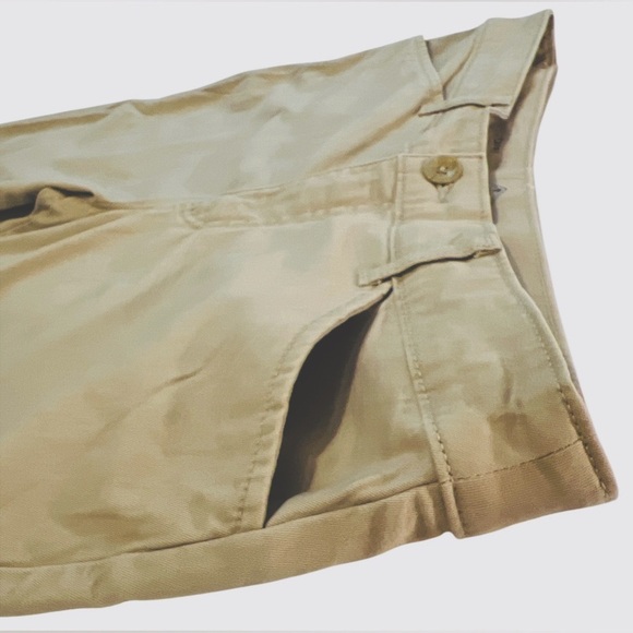 St. John's Bay Capri Pants, Pockets, Women's, Khaki Color, Size 10P - Picture 10 of 12